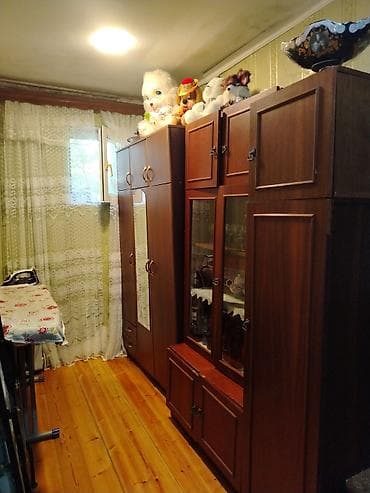 3 reqemi: Şəxsi evimdir. 113m², 3 otaq, 113 və 208,209,35,184 nömrəli avtobus — 8