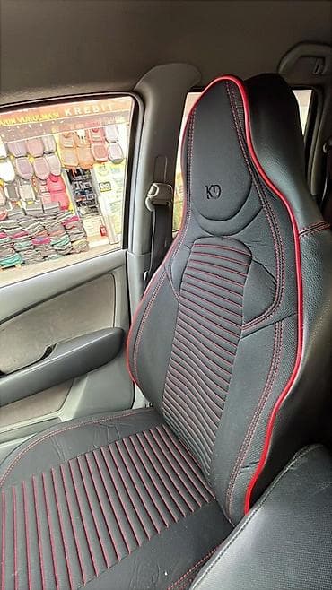 ford transit 1992: Mitsubishi Airtrek: 2 l | 2002 il 300 km Ofrouder/SUV — 4