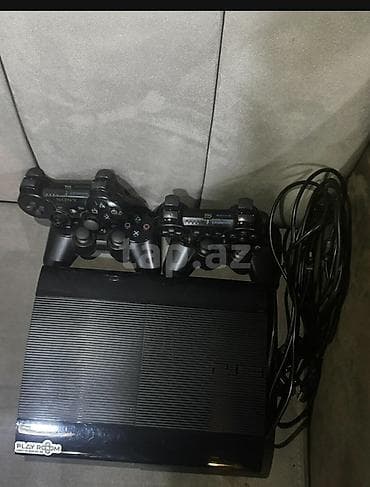 Salam. Şəxsi istifadə etdiyim PlayStation 3 Super Slim modelini