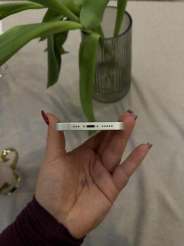 telefon not 11: IPhone 14, Ağ — 5