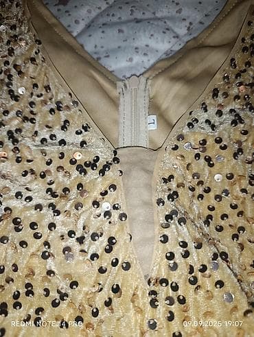 tulum sekilleri: Zərif ziyafət/gecə paltarı – şampan/bej rəngdə - Uzun, axıcı ətək — 3