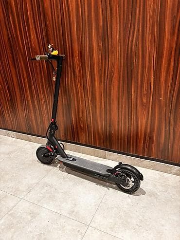 tvs ronin: Elektrik skuter – şəhər içi rahat və sürətli hərəkət üçün - Rəng — 1