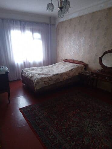 kohne gunesli: Bakı, Yeni Günəşli Massiv D, 4 otaqlı, Köhnə tikili, 110 kv. m — 3