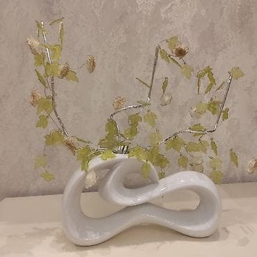 Dekorativ kompozisiya – modern masaüstü bəzək - Material: parlaq ağ