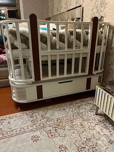 yataş matras: Oğlan və qız üçün, Yeni, Yumru, Beşik, Dəst ilə, Matras ilə, Yellənmə mexanizm ilə — 1