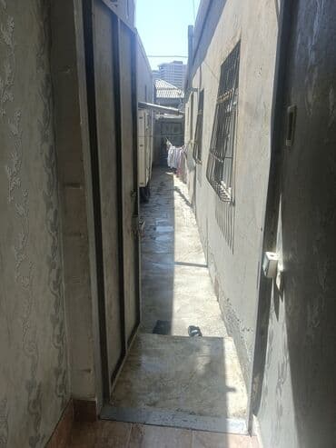 upd qesebesinde kiraye evler: УПД 3 комнаты, 62 м², Средний ремонт — 2