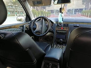 opel zafira a: Mercedes-Benz E-Class: 3.2 l | 2000 il Sedan — 3