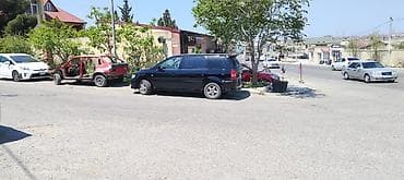 Nəqliyyat: Mitsubishi Chariot: 2.4 l | 2000 il 5000 km Universal — 2