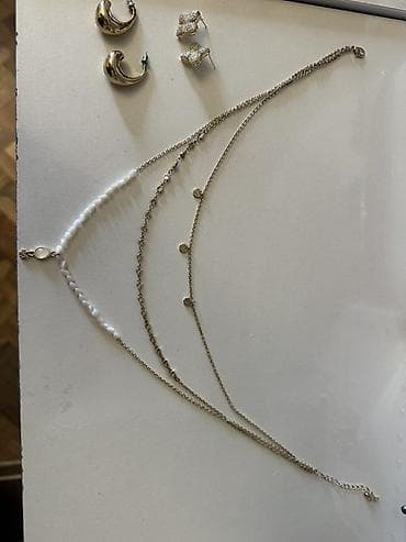 Birlikde satilir,tezedi,qaralmayandilar,baha alinib ayriliqda her biri — 9