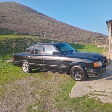 QAZ Volga 3110, sedan, qara rəng. - Kuzov: klassik Volga dizaynı, 4