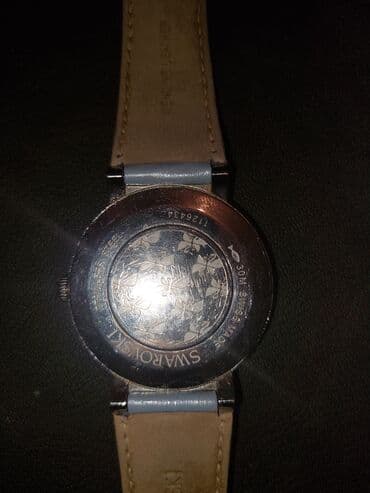 Очки: Orijinal svarovski qaşlarla hazırlanmış saat satılır. Dərisi biraz — 4