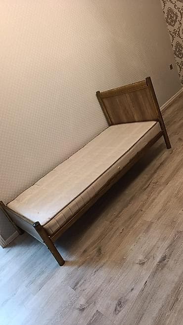 nehre satilir: SbainaCarpayi satilir Matras daxil Qiymet 100azn Unvan lenkeran — 1