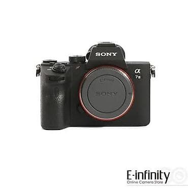 sony notebook 2020: Sony Alpha A7 III (ILCE-7M3) güzgüsüz tam kadr fotoaparat gövdəsi. - — 1