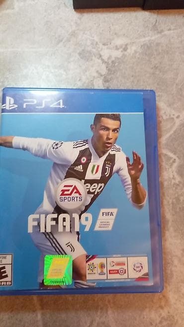 PS4 (Sony Playstation 4)