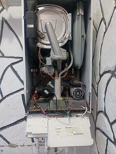 fen qizdiricilar: İşlənmiş Kombi DemirDöküm 32 kVt — 1