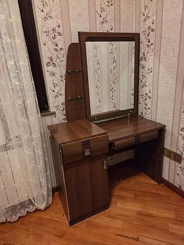 makyaj güzgüsü: Güzgülü — 2