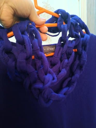 salvar ustu uzun koftalar: 40-42razmer nazik yun materyal — 2