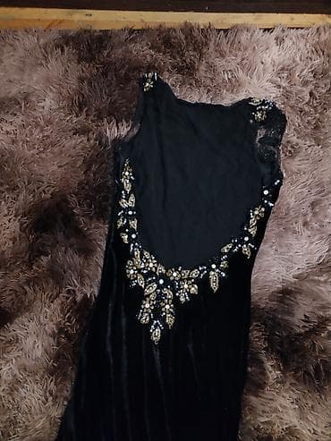 baliq donlar: Qara məxmər ziyafət geyimi - Parça: yumşaq məxmər (əsas hissə) və — 5