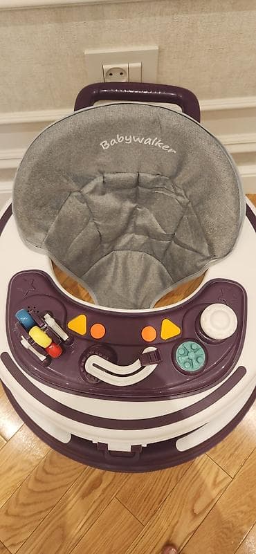 Uşaqlar üçün digər mallar: Uşaq gəzdirəni – Babywalker Alınıb 50AZN instagram - happybaby_h.b - — 2