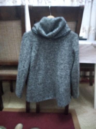 Qadin ucun kurtka plaw ve palto hamsi rusiyadan alinib cox keyfiyetli lalafo.az -da Qadin ucun kurtka plaw ve palto hamsi rusiyadan alinib cox keyfiyetli