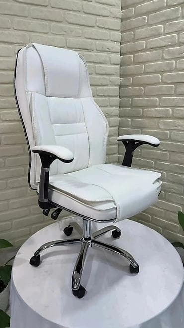 game kreslo: Yeni, Təkərli, Qolları tənzimlənir, Dəri — 7