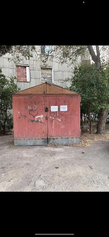 qubada satilan evler: Arenaya əcəmidə qaraj icarəyə verilir moto qaraj kimi fəaliyət — 3