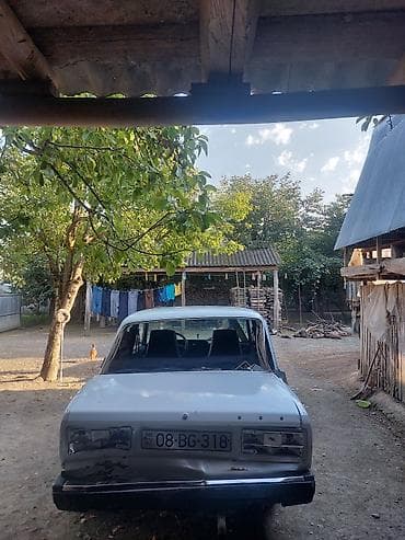 eleyus venera a: Salam Aleykum maşın idiyal vəziyyətdədir Maşın ili:2005 Motor:1.6 — 9