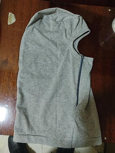 Boz rəngli kapüşonlu boyunluq/maska - Material: yumşaq, elastik