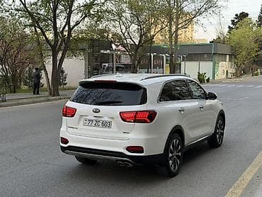 park maşını: Salam Aleykum masın yeni gelib hecbir prablemi yoxdu tam ideal — 4