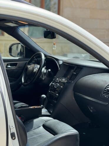 disk təkər type 0 per page 40: Infiniti QX70: 3.7 l | 2015 il 118353 km Krossover — 6