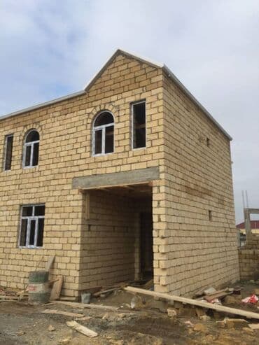 ehmedlide kreditle satilan heyet evleri: Masazır 4 otaqlı, 125 kv. m, Kredit var, Təmirsiz — 1