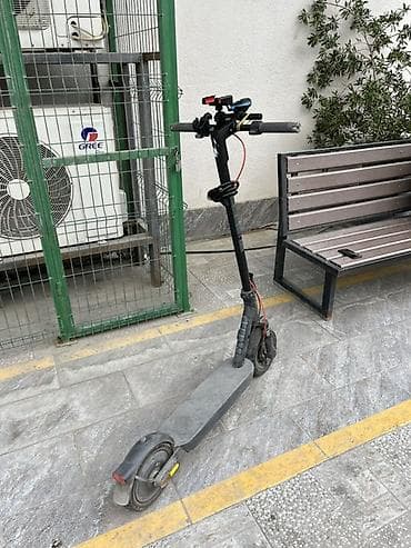 Elektrik nəqliyyatı: İşlənmiş Elektrik samokat 11", 751 - 1000 Vt, 16 - 25 km/s — 2