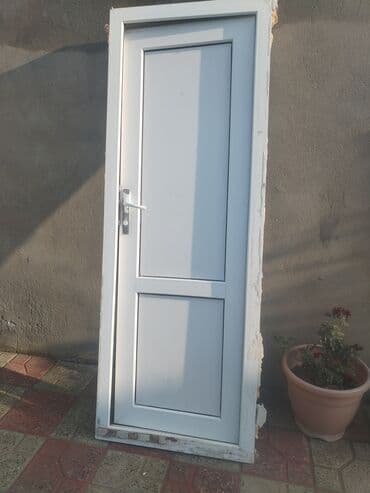 plasik qapı: PVC giriş/qapı bloku - Material: ağ rəngli PVC profil - Komplekt — 2