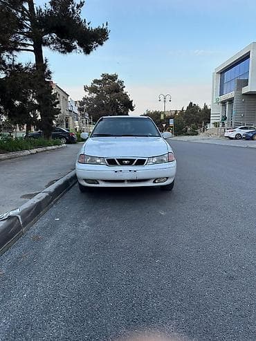 devo neksiya: Daewoo Nexia: 1.5 l | 2008 il Sedan — 1