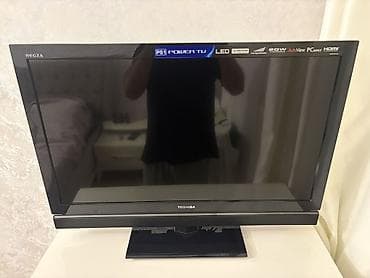 İşlənmiş Televizor Toshiba LED ekran 32" FHD (1920x1080) — 1