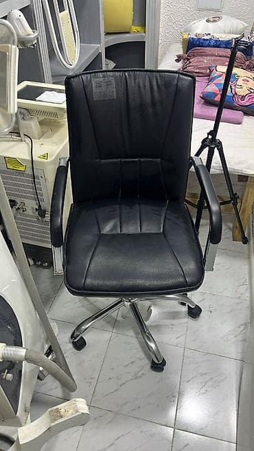 İşlənmiş, Saş kəsimi kreslosu lalafo.az -da İşlənmiş, Saş kəsimi kreslosu