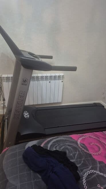 qacış aparatı: Təzədir 3aydir, 2500manata alinib tecili satilir 1800manata alman — 2