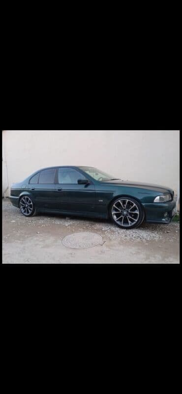 İnformatika: *Roya*. Kod 5536 BMW 39 25 Tek vanus Il 97 25 Qiymet 6500 azn — 1