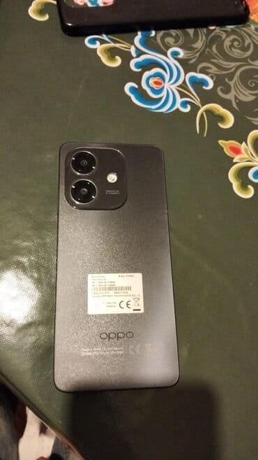 telefon uzlukləri: Oppo A3, 256 GB, rəng - Qara, İki sim kartlı — 4