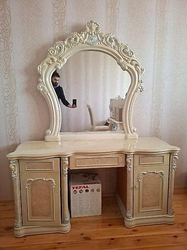 Klassik üslubda mebel dəsti 1) Vizaj/Komod güzgülü masa - Barokko