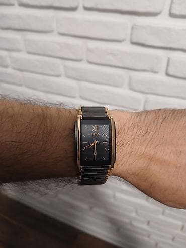 Rado qol saati 120 azn alinib temiz keramikadir sekilde gorunduyu kimi
