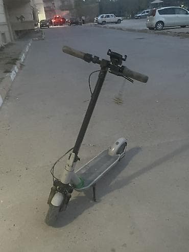 elektron skuterlar: Salam.somakatın adı:ninebot.Sürət:32 .Gucludur.150 kq cekiye kimi — 3
