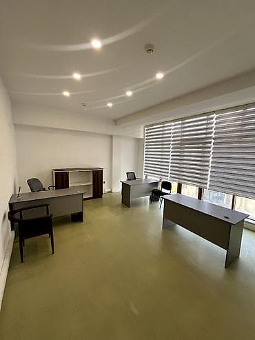 kiray: İcarəyə ofis sahəsi - İşıqlı, geniş pəncərələr və günəşdən qoruyan — 3