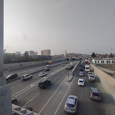 buzovna ev: Xirdalan kurukunda Eurohome tikinti matreallarinin arxasin Yaxin 1 — 1