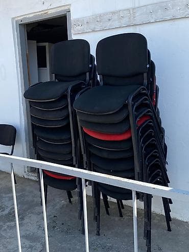 Ofis stulu 27 edəd var yaxşı vəziyyətdədir