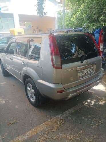 xanımlar üçün maşınlar: Nissan X-Trail: 0.2 л | 2003 г. Кроссовер — 3