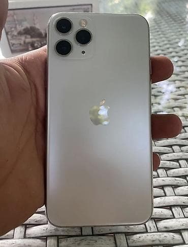 iphobe se 2016: IPhone 11 Pro, 64 GB, Gümüşü, Face ID — 3