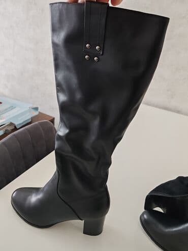 qadin botlari: Çəkmə, Ölçü: 39.5, rəng - Qara, Yeni — 1