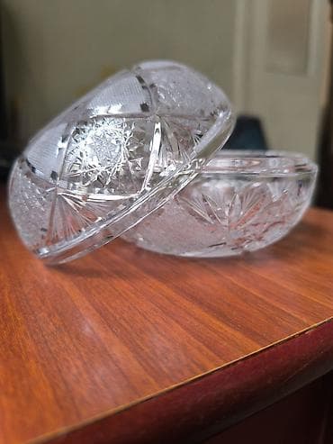 konfet qabi: Kəsimli xrustal şirniyyat qabı (qab+qapaq) İstifadə: konfet, lokum — 2