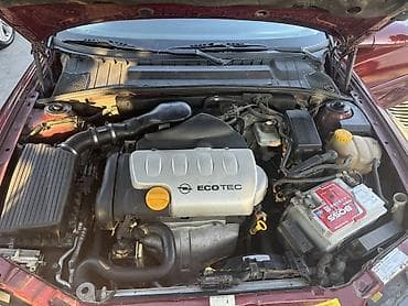 Opel Vectra: 1.8 л | Хэтчбэк — 6